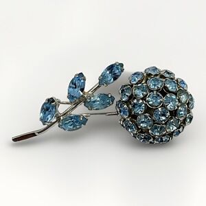Vintage Warner Blue Rhinestone Flower Brooch Silver Tone Cluster 2.5" Signed